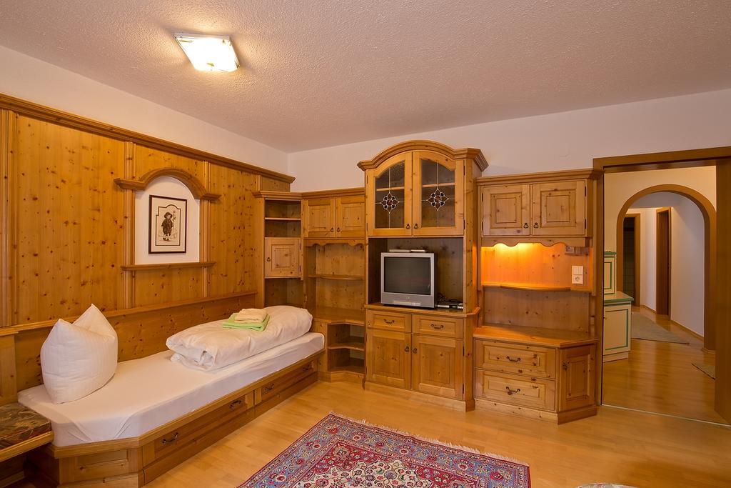 Auer Apartment